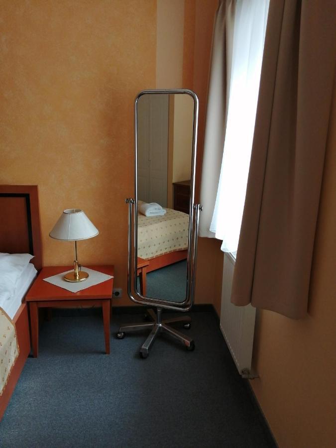 Apartmany Cesky Dvur Marianske Lazne Exterior photo
