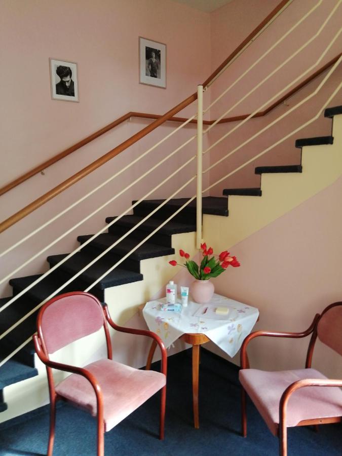 Apartmany Cesky Dvur Marianske Lazne Exterior photo